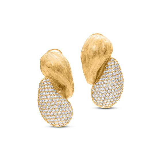 Diamanti Collection 18K Gold Yin Yang Diamond Cardamom Earrings